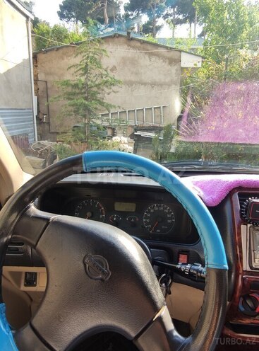 Nissan  2002, 340,000 km - 2.4 l - Bakı
