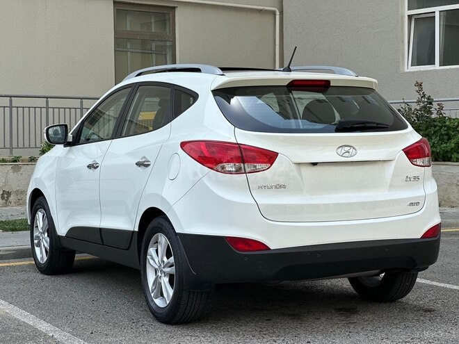 Hyundai ix35 2012, 133,000 km - 2.0 l - Bakı