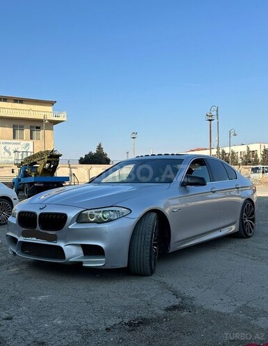 BMW 528-7