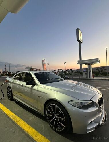 BMW 528-5
