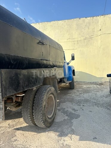 ZIL 130-3