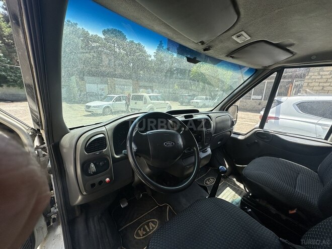 Ford Transit 2002, 370,000 km - 2.4 l - Gəncə