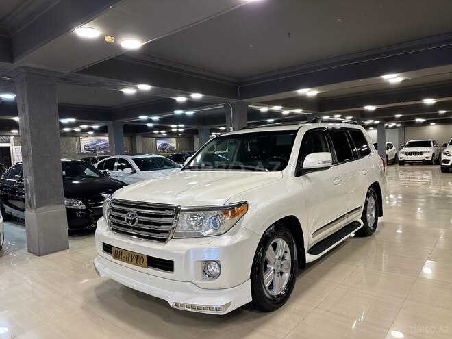 Toyota Land Cruiser-3