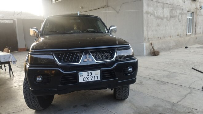 Mitsubishi Nativa 2007, 330,000 km - 3.0 l - Şirvan