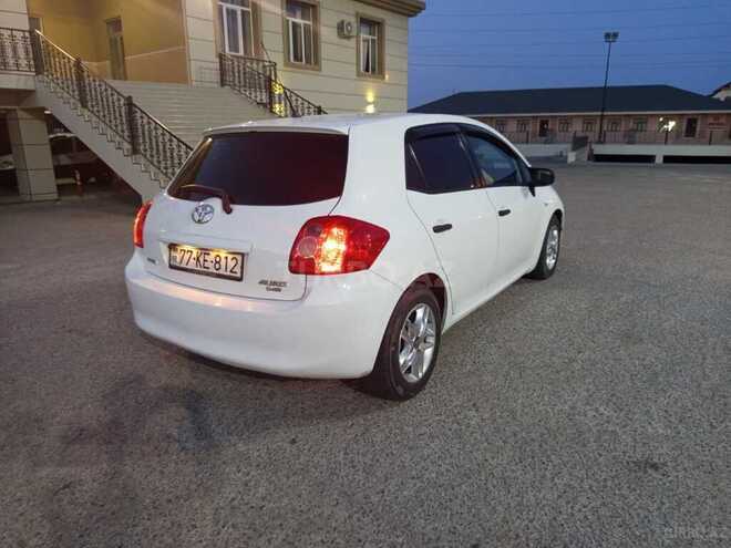 Toyota Auris 2008, 224,000 km - 1.4 л - Bakı
