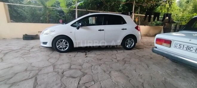 Toyota Auris 2008, 224,000 km - 1.4 л - Bakı