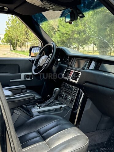 Land Rover Range Rover 2004, 231,000 km - 4.4 l - Saatlı