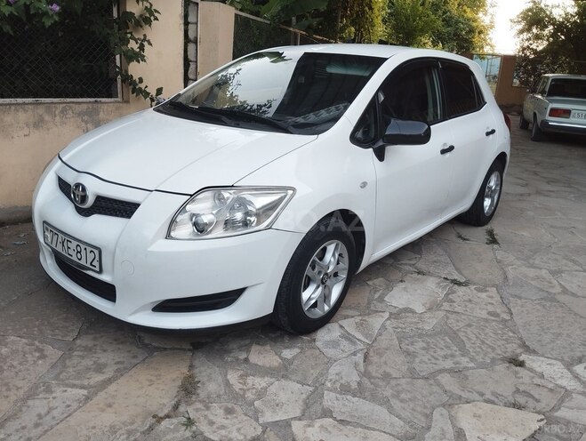 Toyota Auris 2008, 224,000 km - 1.4 л - Bakı
