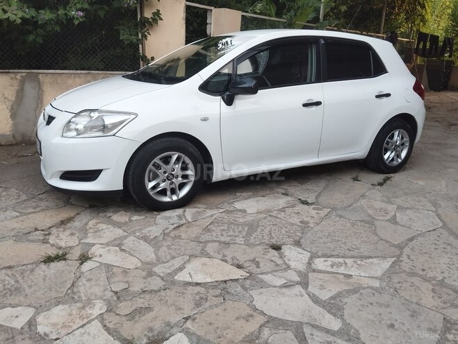Toyota Auris 2008, 224,000 km - 1.4 л - Bakı