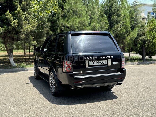 Land Rover Range Rover 2004, 231,000 km - 4.4 l - Saatlı