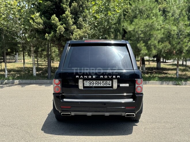 Land Rover Range Rover 2004, 231,000 km - 4.4 l - Saatlı