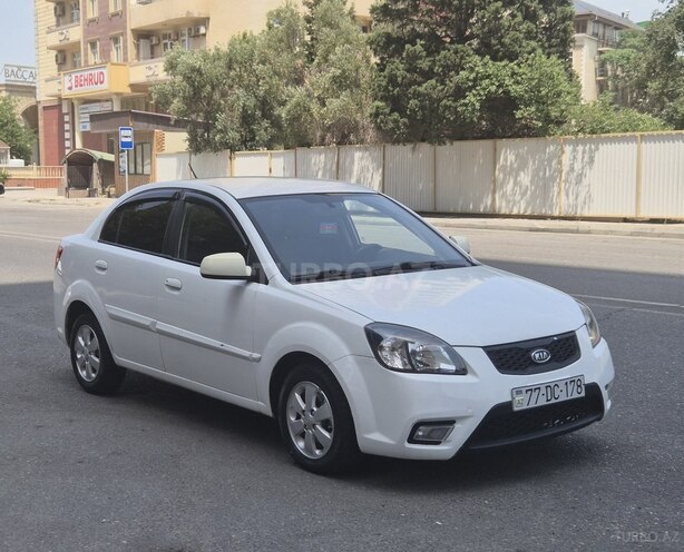 Kia Rio 2011, 277,120 km - 1.4 l - Bakı