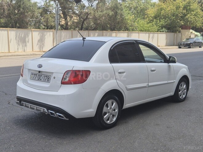 Kia Rio 2011, 277,120 km - 1.4 l - Bakı