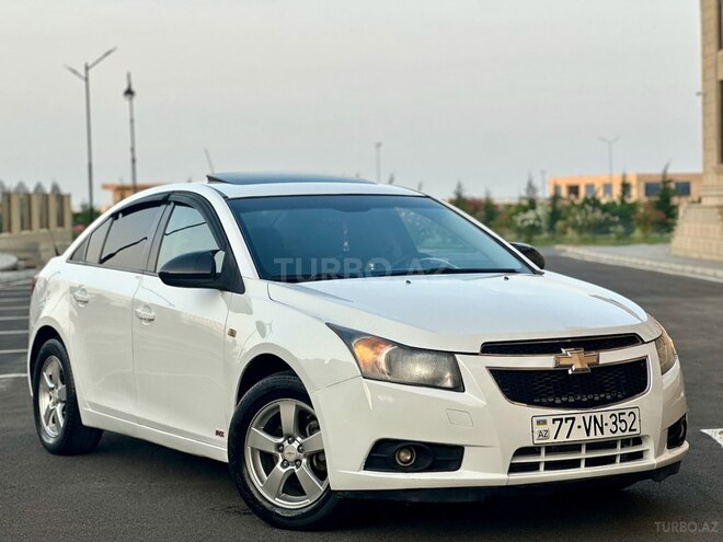 Chevrolet Cruze-1