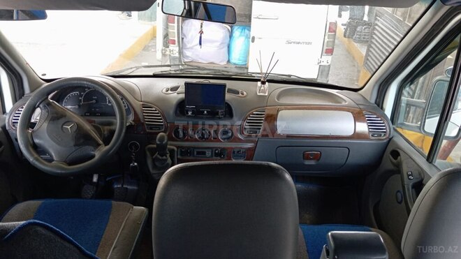 Mercedes  2001, 456,000 km - 2.7 l - Şirvan