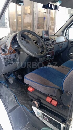 Mercedes  2001, 456,000 km - 2.7 l - Şirvan