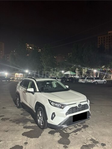 Toyota RAV4 2022, 27,300 km - 2.0 l - Bakı