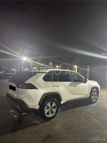 Toyota RAV4 2022, 27,300 km - 2.0 l - Bakı