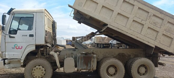 HOWO Sinotruk 2011, 120,000 km - 10.0 l - Bakı