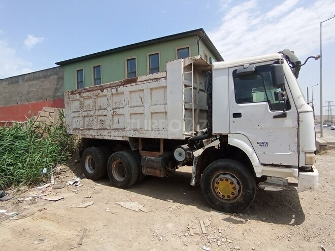 HOWO Sinotruk 2011, 120,000 km - 10.0 l - Bakı