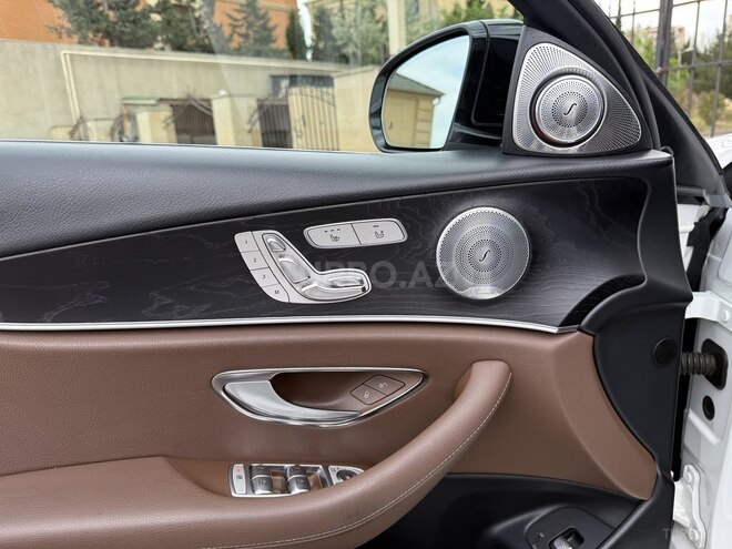 Mercedes E 300 2017, 175,000 km - 2.0 l - Sumqayıt