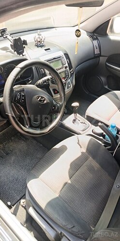 Hyundai i30-6