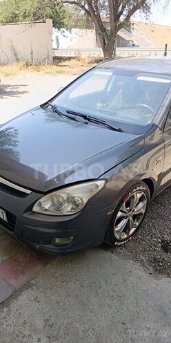 Hyundai i30-7
