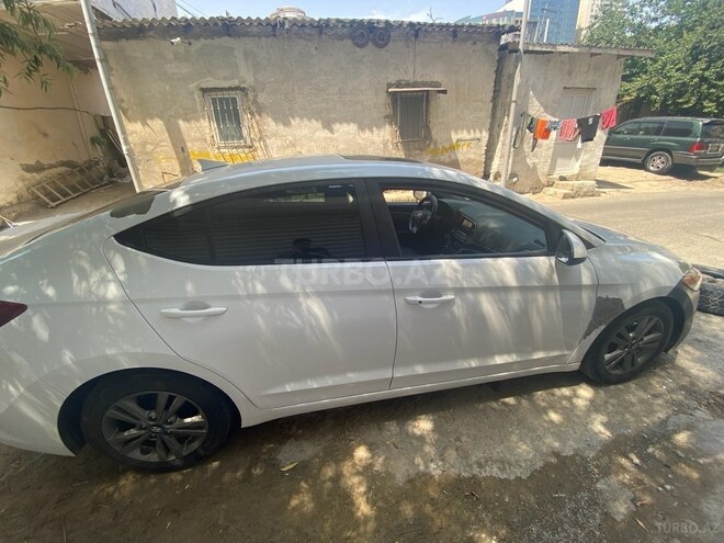 Hyundai Elantra 2016, 162,000 km - 2.0 l - Bakı