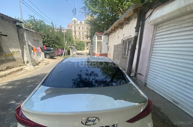 Hyundai Elantra 2016, 162,000 km - 2.0 l - Bakı