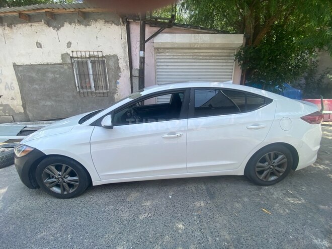 Hyundai Elantra 2016, 162,000 km - 2.0 l - Bakı