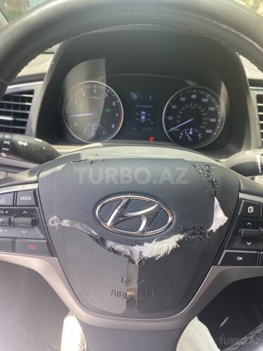 Hyundai Elantra 2016, 162,000 km - 2.0 l - Bakı