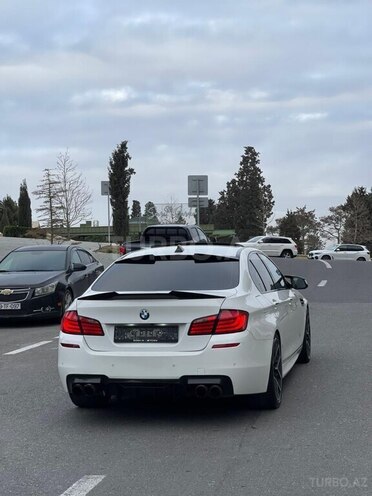 BMW 530 2010, 296,000 km - 3.0 l - Bakı