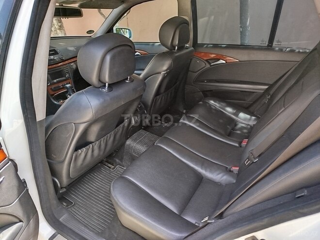 Mercedes E 220 d 2009, 425,000 km - 2.2 l - Bakı
