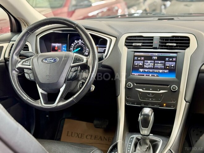 Ford Fusion (North America)-25