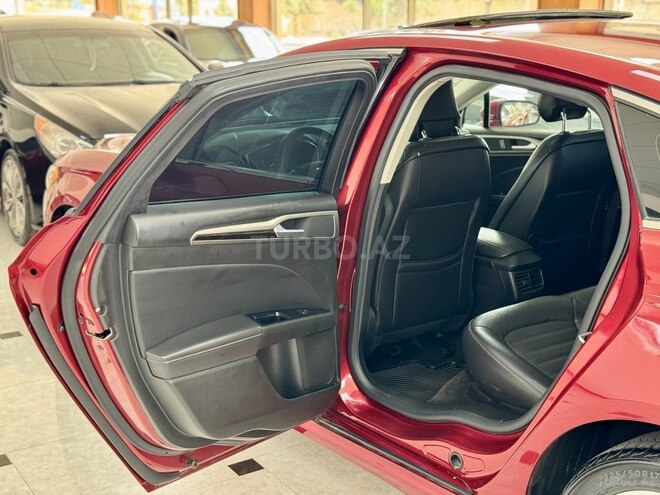 Ford Fusion (North America)-17