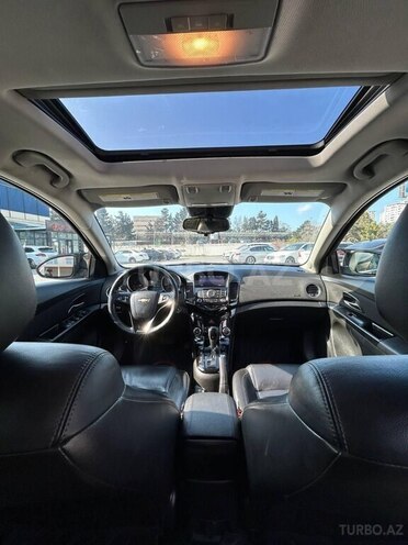 Chevrolet Cruze-5