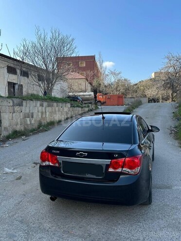 Chevrolet Cruze-2