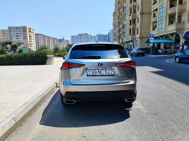 Lexus NX 300 2018, 128,000 km - 2.0 l - Bakı