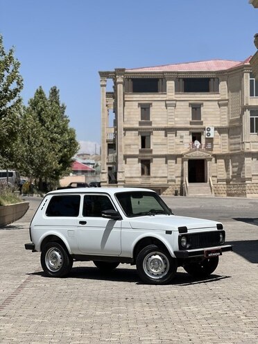 LADA (VAZ) Niva 2015, 204,000 km - 1.7 л - Naxçıvan