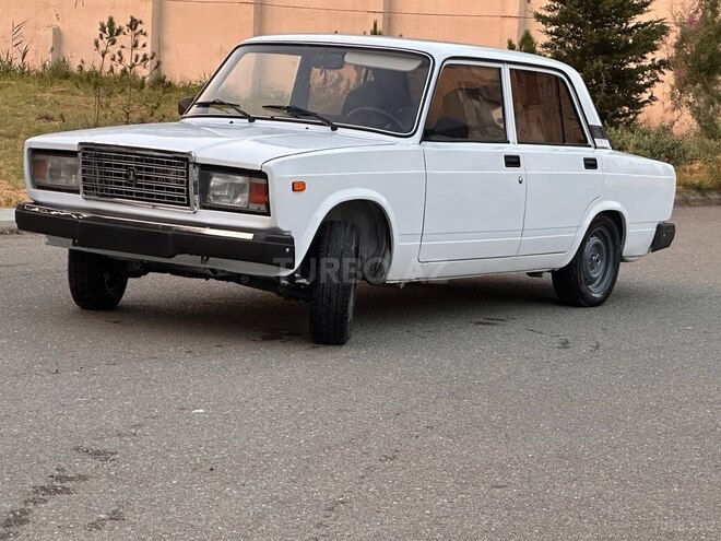 LADA (VAZ) 2107 2009, 88,000 km - 1.6 l - Bakı