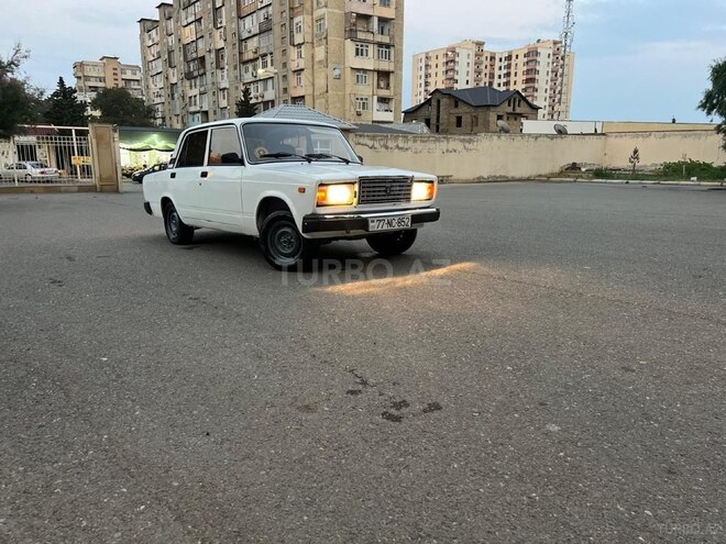 LADA (VAZ) 2107 2009, 88,000 km - 1.6 l - Bakı