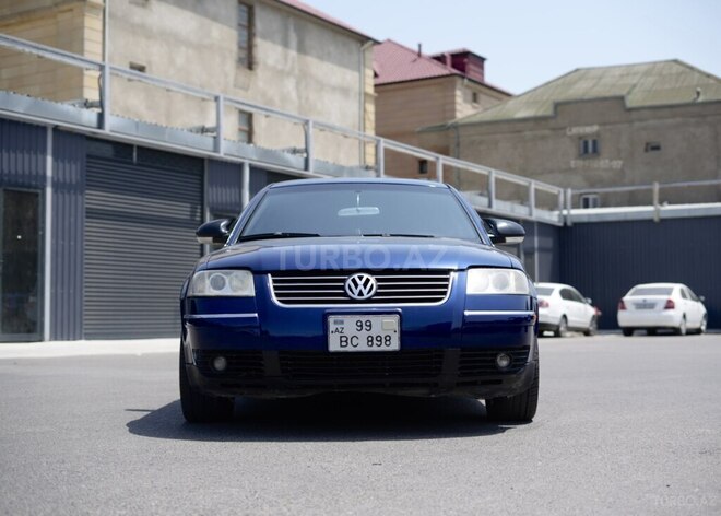 Volkswagen Passat 2004, 218,425 km - 1.8 l - Bakı