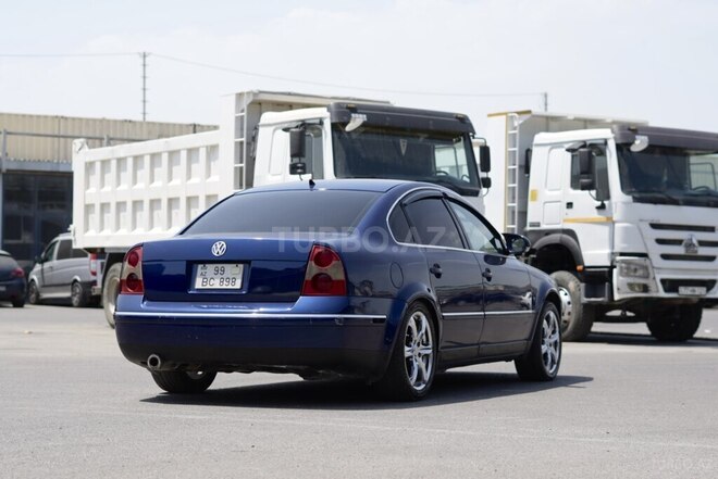 Volkswagen Passat 2004, 218,425 km - 1.8 l - Bakı
