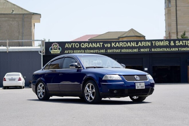 Volkswagen Passat 2004, 218,425 km - 1.8 l - Bakı
