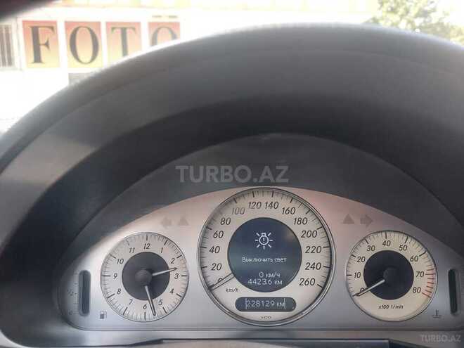 Mercedes E 350 2008, 228,000 km - 3.5 l - Bakı