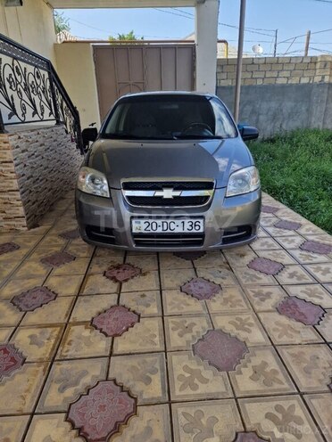 Chevrolet Aveo-12