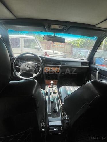 Mercedes 190 1993, 389,840 km - 2.3 л - Bakı