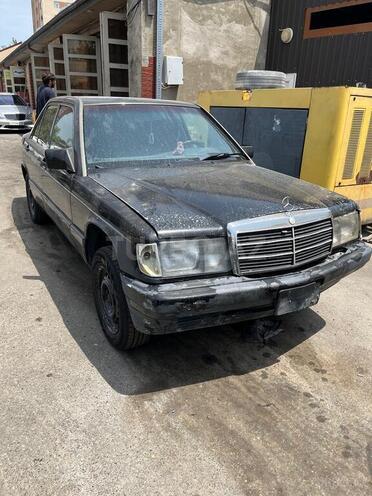 Mercedes 190 1993, 389,840 km - 2.3 л - Bakı