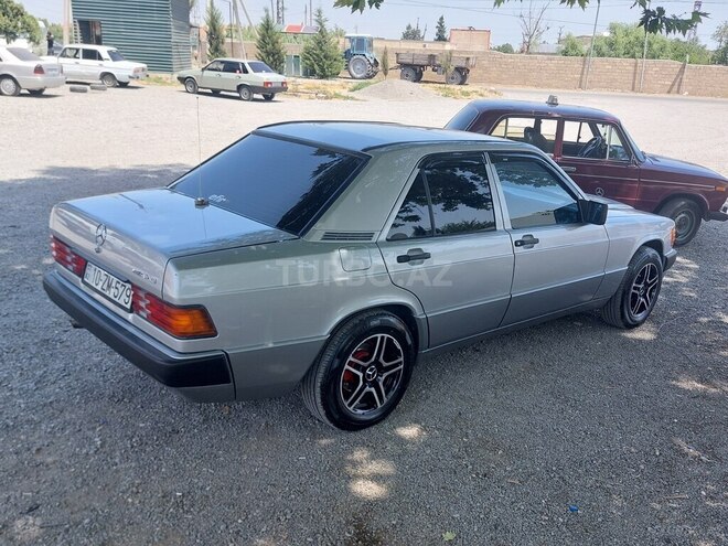 Mercedes 190 1991, 381,356 km - 2.0 l - Bərdə