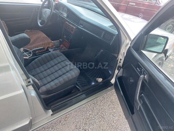 Mercedes 190 1991, 381,356 km - 2.0 l - Bərdə